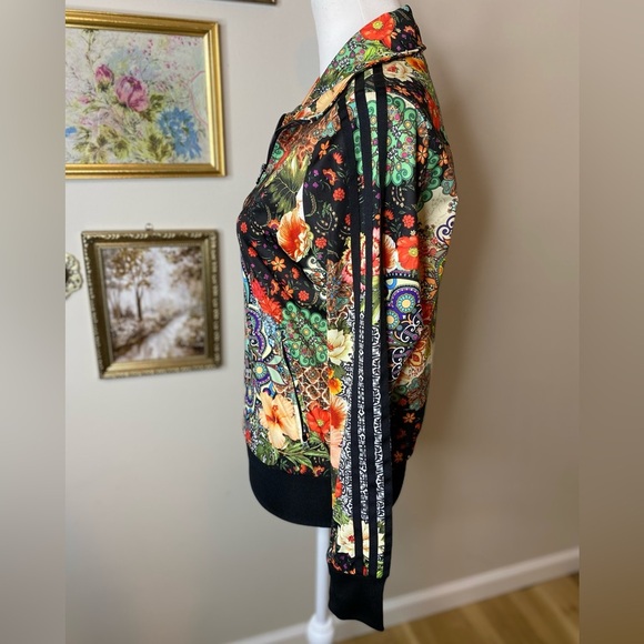 Adidas x Farm Rio Jardín Agartha Jacket Floral Size Medium - Picture 5 of 8